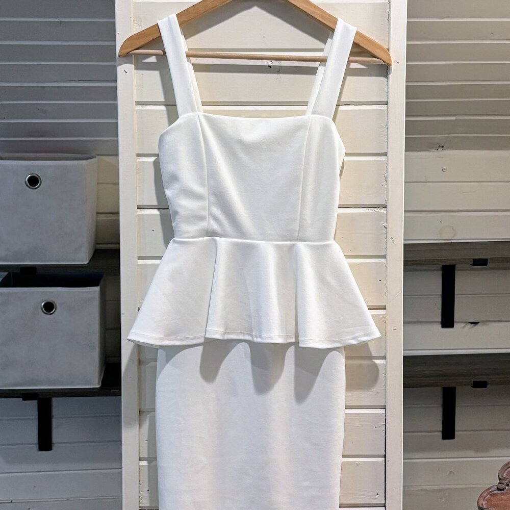 Lulus white peplum dress XS